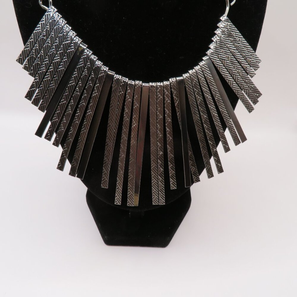 Silver Gray Tone Fringe Necklace Choker